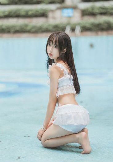 日韩美女在线看免费观看_BD英语免费全集观看