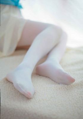 伽罗太华和女生之间的感情纠葛_4K电影在线看