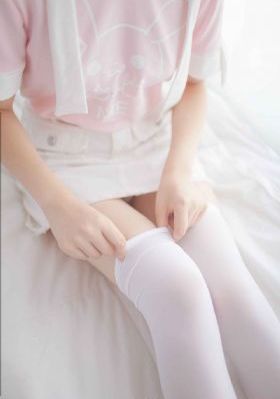 AV超美脚パンストo穿丝袜_超清高清完整版播放
