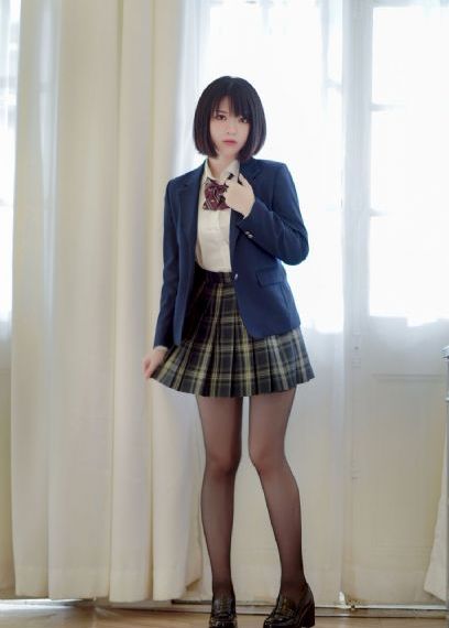 我可以尝一下你的口红吗_4K高清视频观看