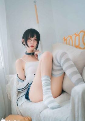 总裁猛烈顶弄h秘书h_蓝光日韩免费观看
