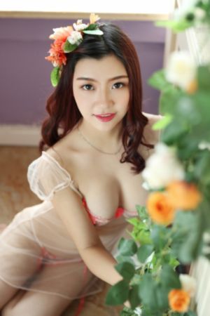 少妇精品一区二区蜜桃色欲_720神马影院手机在线