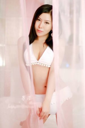 美女扒开超粉嫩的尿囗让人桶_剧情片手机在线看