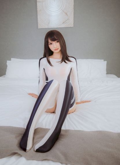 夫妻主视频lVK_4K电影全集观看