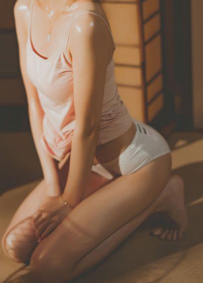 很黄很黄的视频_4K韩国电影在线观看