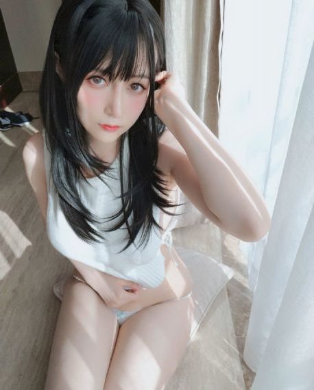 亚洲紧缚调教人妻_720电影完整版在线观看