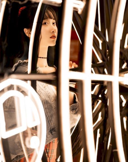 校长征服新婚女教师小说_DVD高清在线观看
