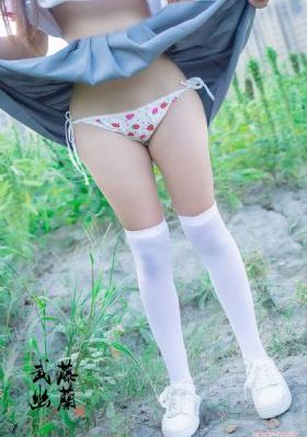 第三章我与岳卧室高潮_1080P迅雷高清下载
