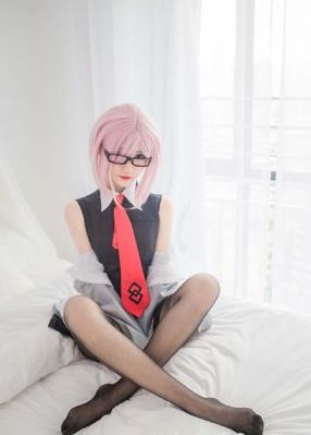 美女穴穴_4K神马影院手机在线